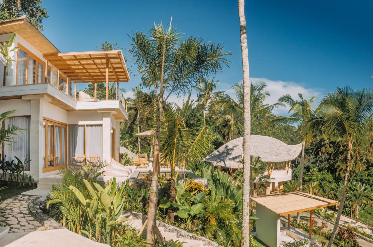 Neano Escape Hotell Manggis Eksteriør bilde The resort's villas